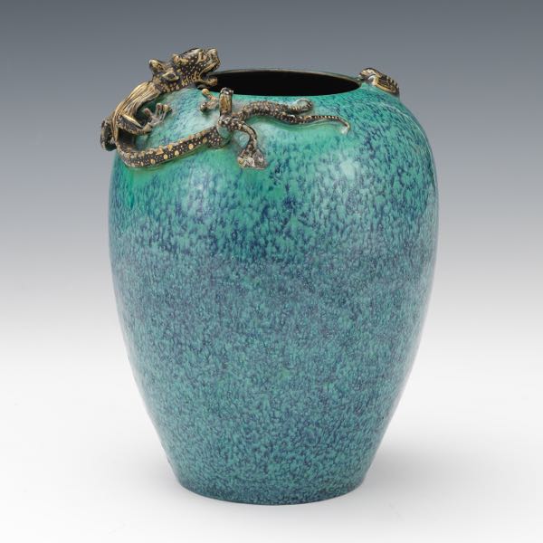 CHINESE MOTTLED PORCELAIN VASE