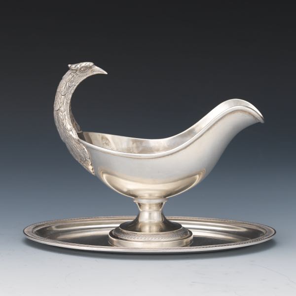 ITALIAN 800 SILVER SAUCE BOAT  3cbdbf