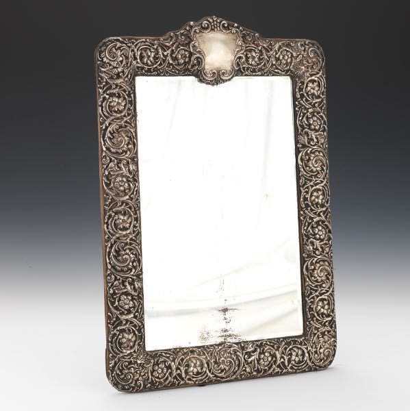 SILVER REPOUSSE MIRROR 19TH CENTURY 3cbdbb