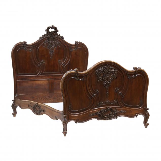 FRENCH ROCOCO STYLE CARVED WALNUT FULL-SIZE