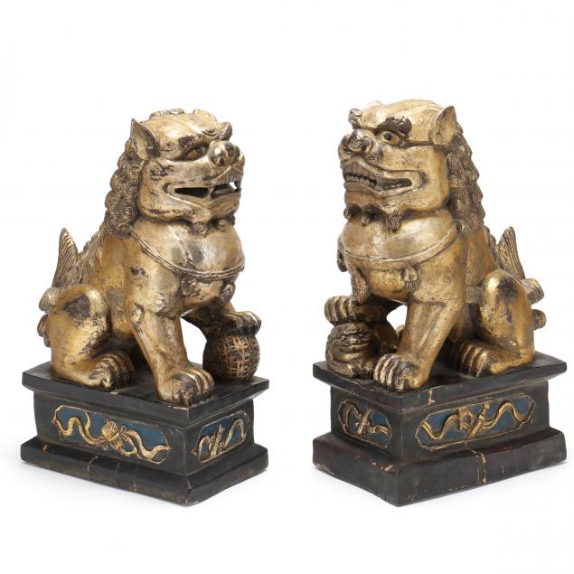 A PAIR OF CHINESE CARVED GILTWOOD 3cc2b5