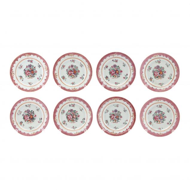 A SET OF EIGHT CHINESE EXPORT PORCLEIAN