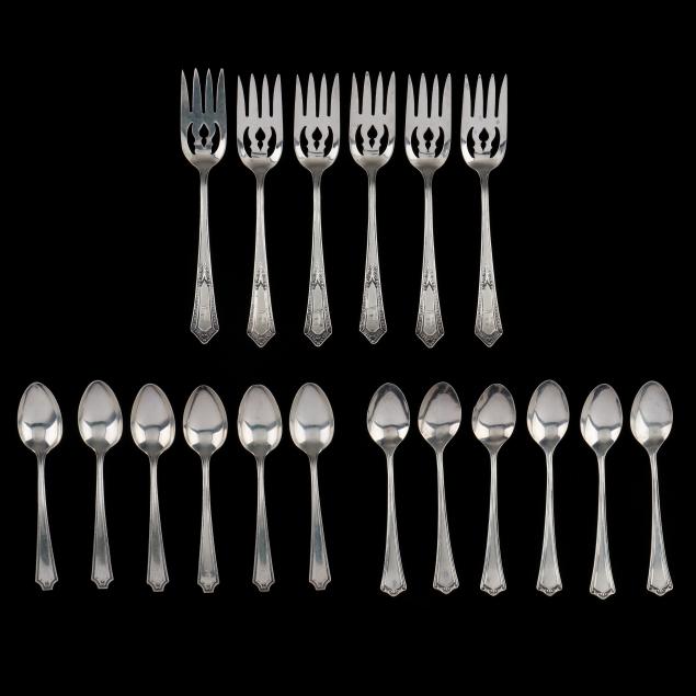 GROUP OF AMERICAN STERLING SILVER