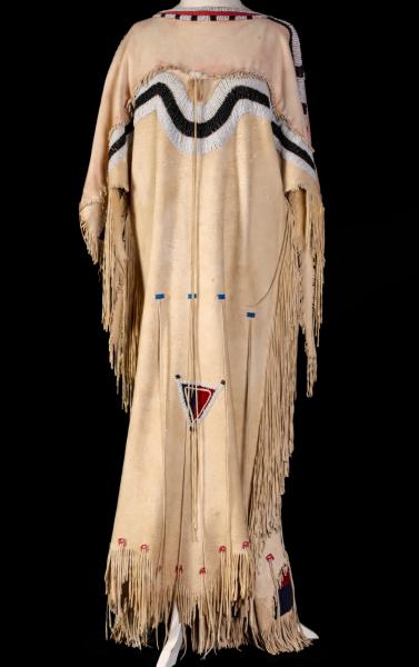 A 20TH CENTURY BLACKFOOT NATIVE