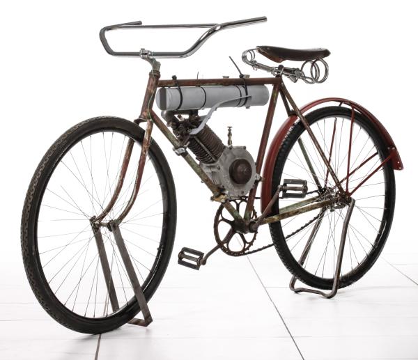 A BICYCLE FRAME WITH EARLY SHAW 3cc920