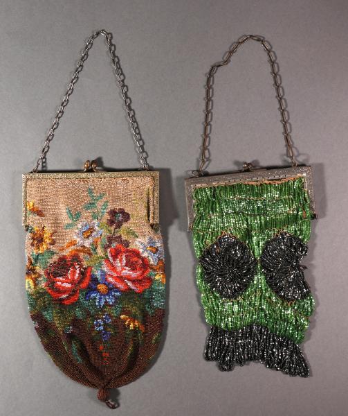 FOUR ANTIQUE BEADED PURSESThe entire