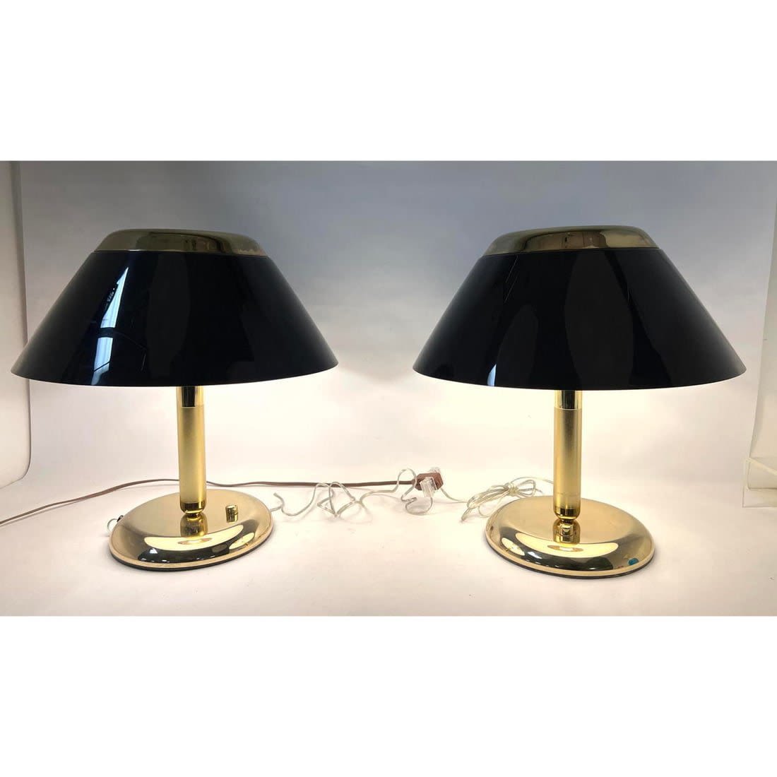 Pair vintage Brass plated and black 3cf1b4