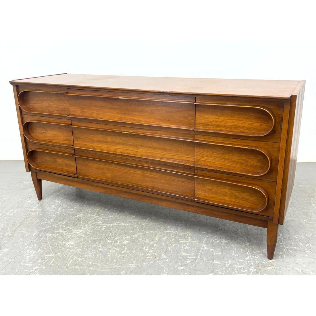 Edmond Spence Walnut Dresser Sideboard  3cf1bd