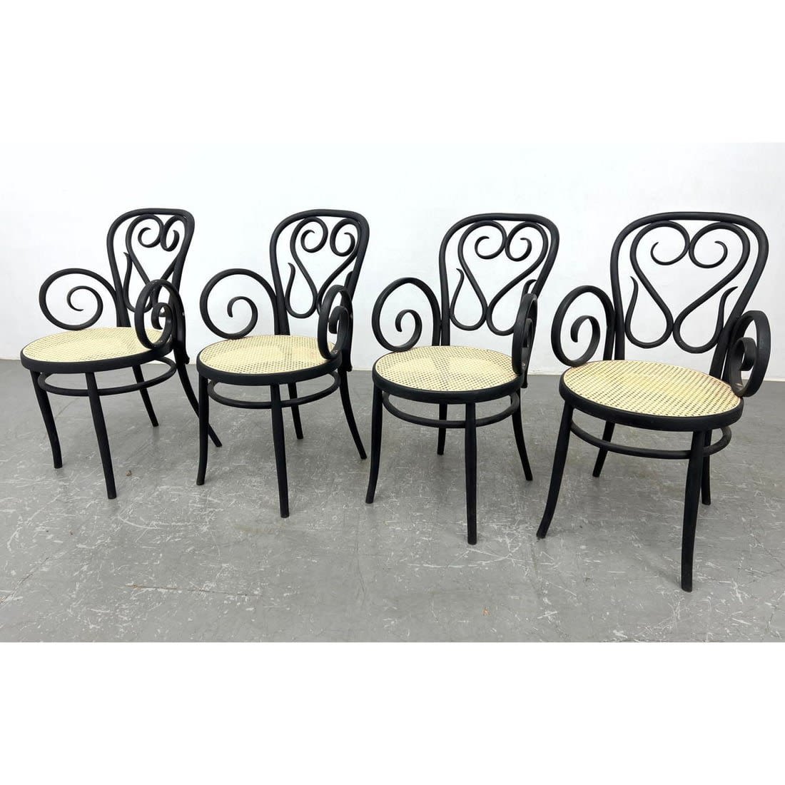 Set 4 Italian Thonet Style dining 3cf1cf