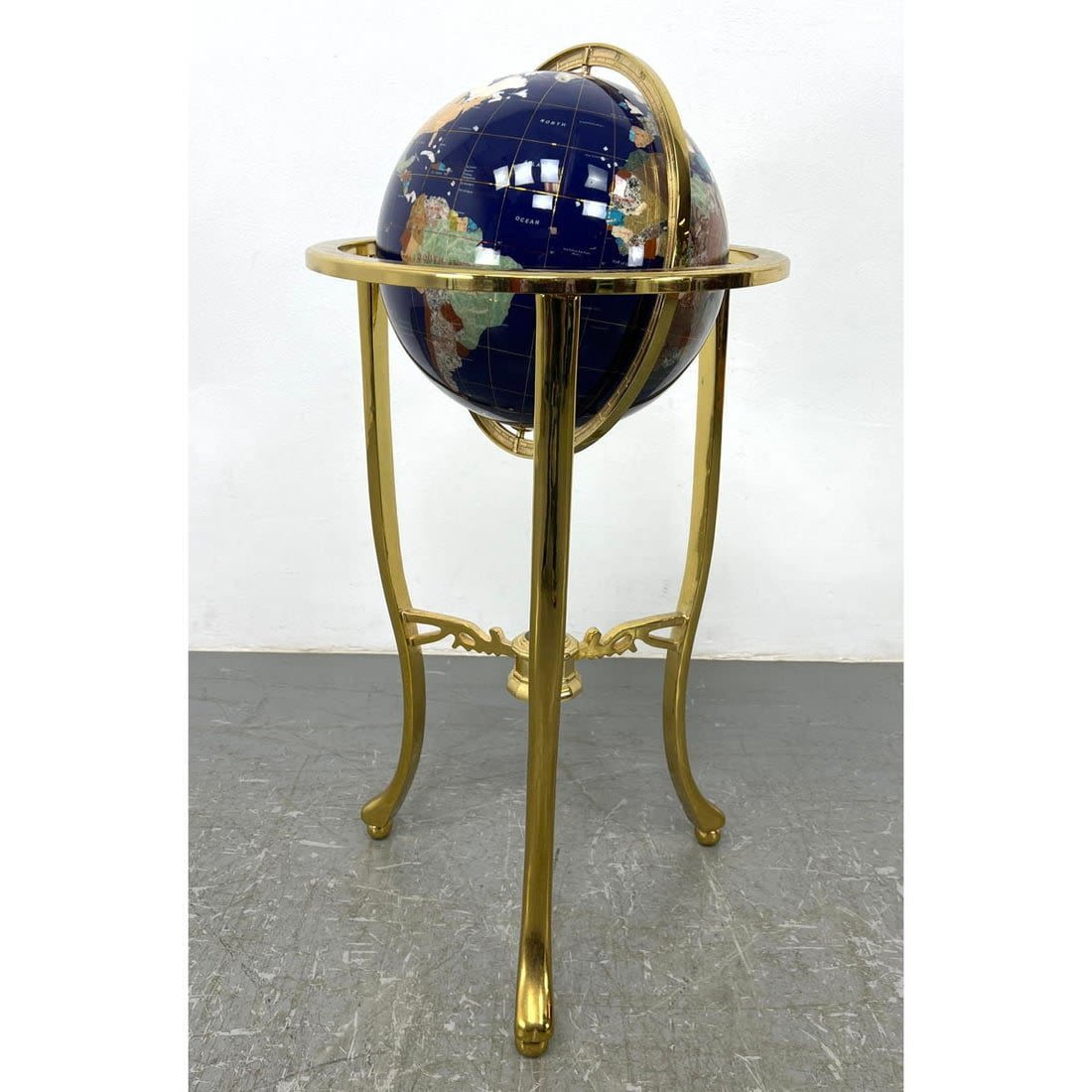 Decorative Stone Floor Globe on