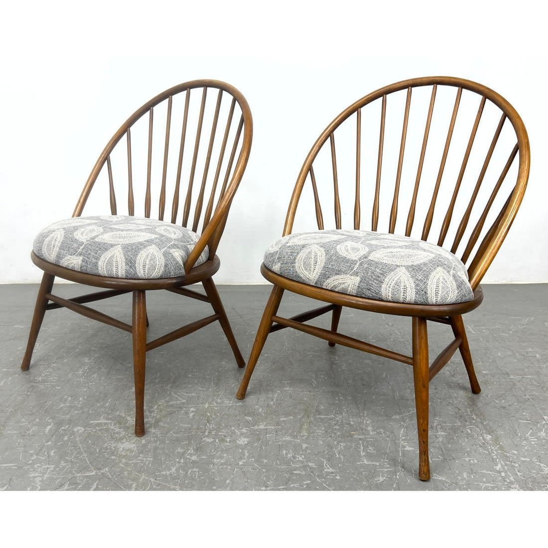 Pair of Heywood Wakefield Wegner