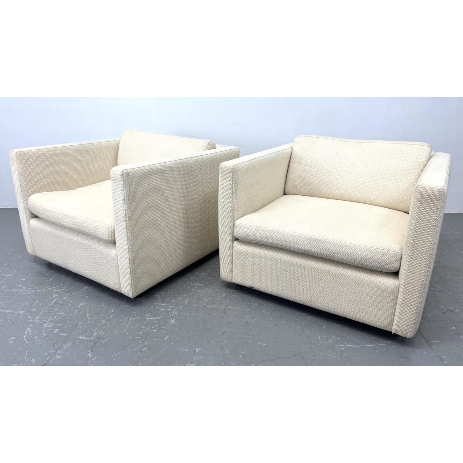 Pr Knoll Pfister Off White Lounge Chairs.