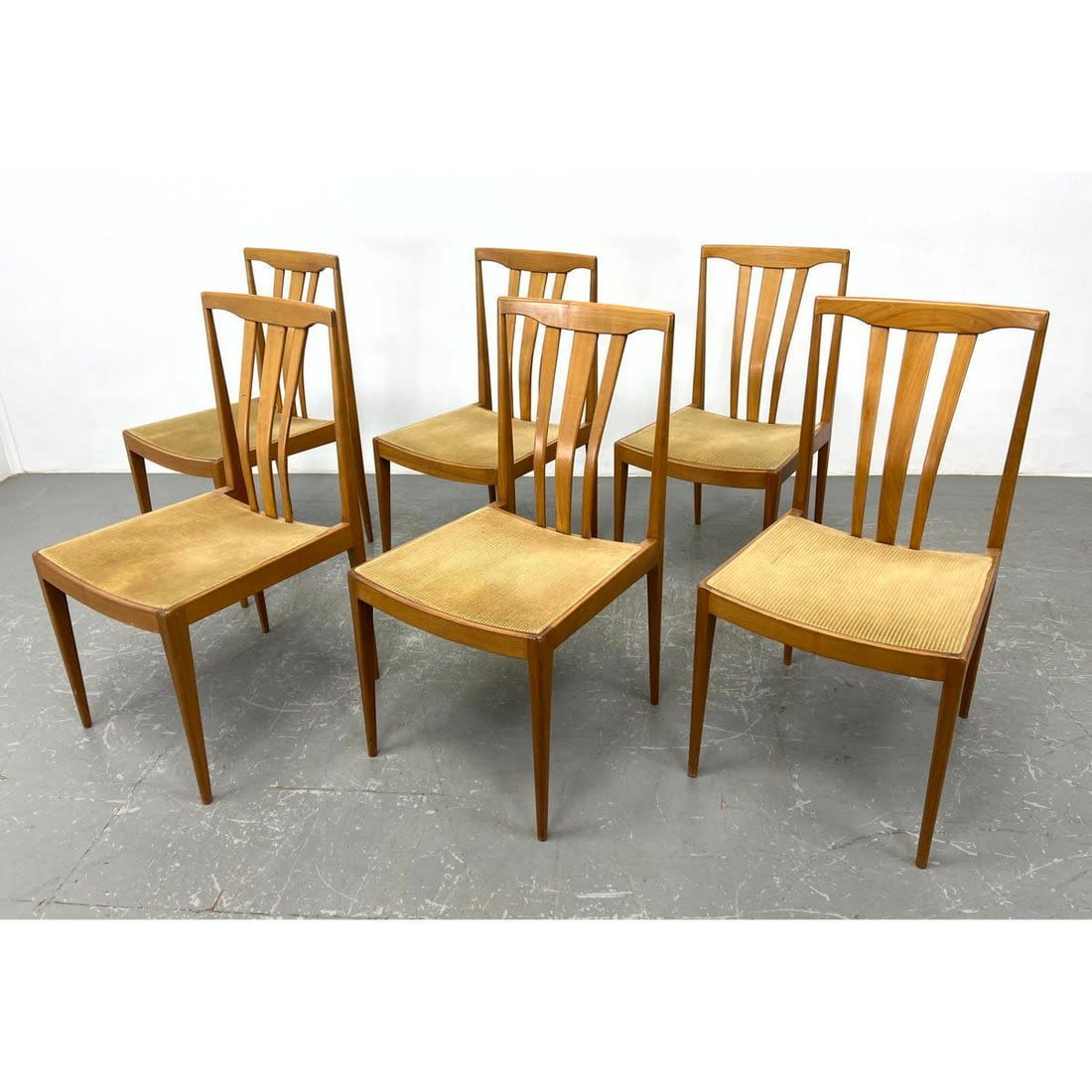 6pc Mid Century Modern Dining Chairs.