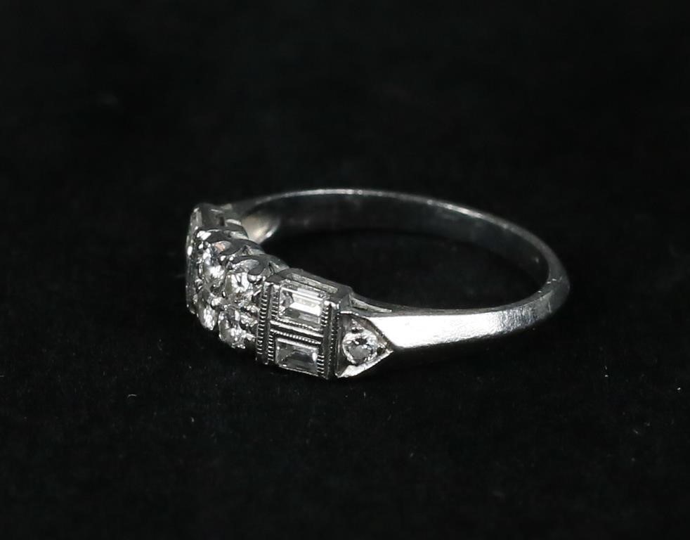 VINTAGE ART DECO PLATINUM DIAMOND 3cf74c