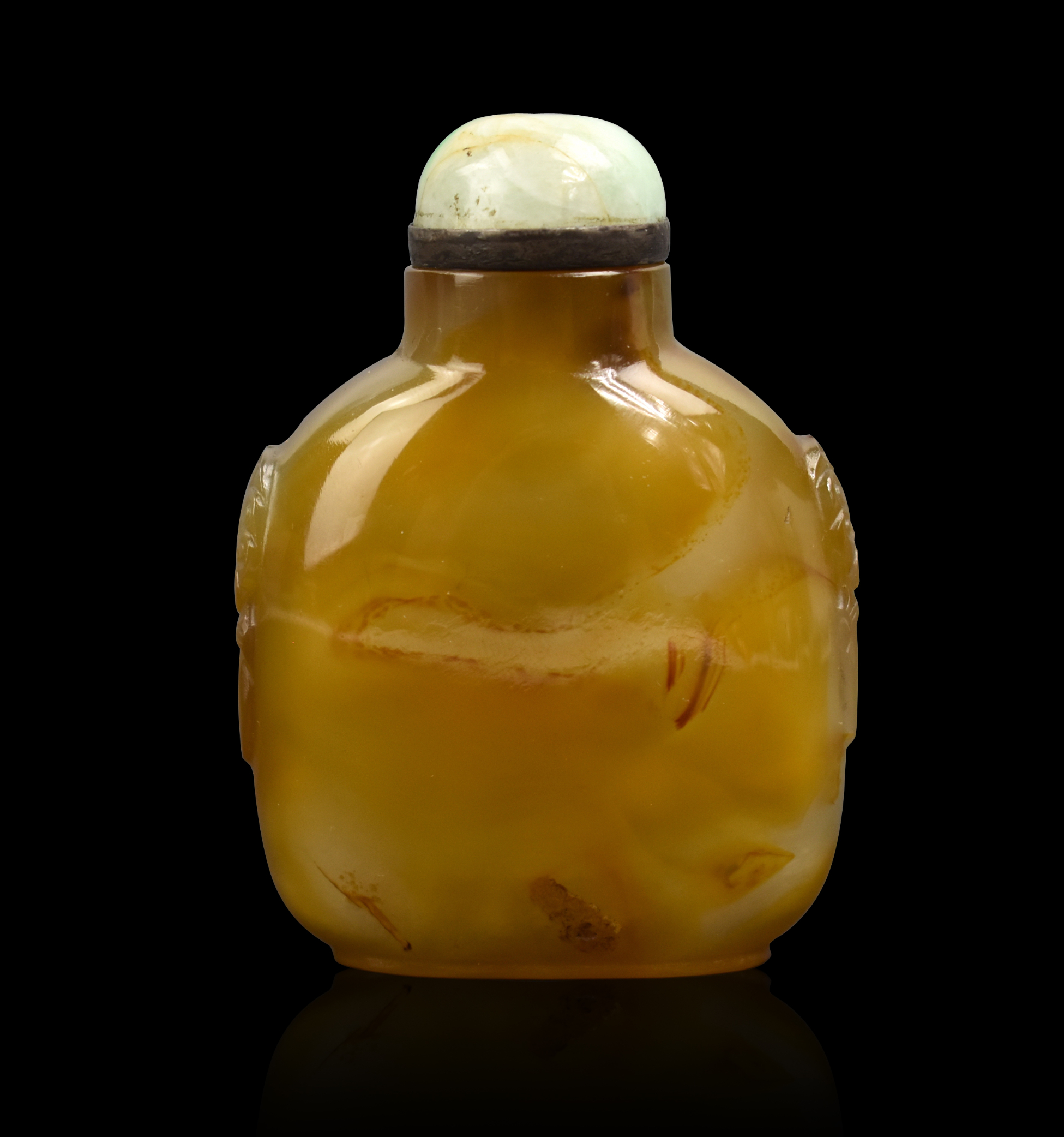 CHINESE AGATE CARVED SNUFF BOTTLE,