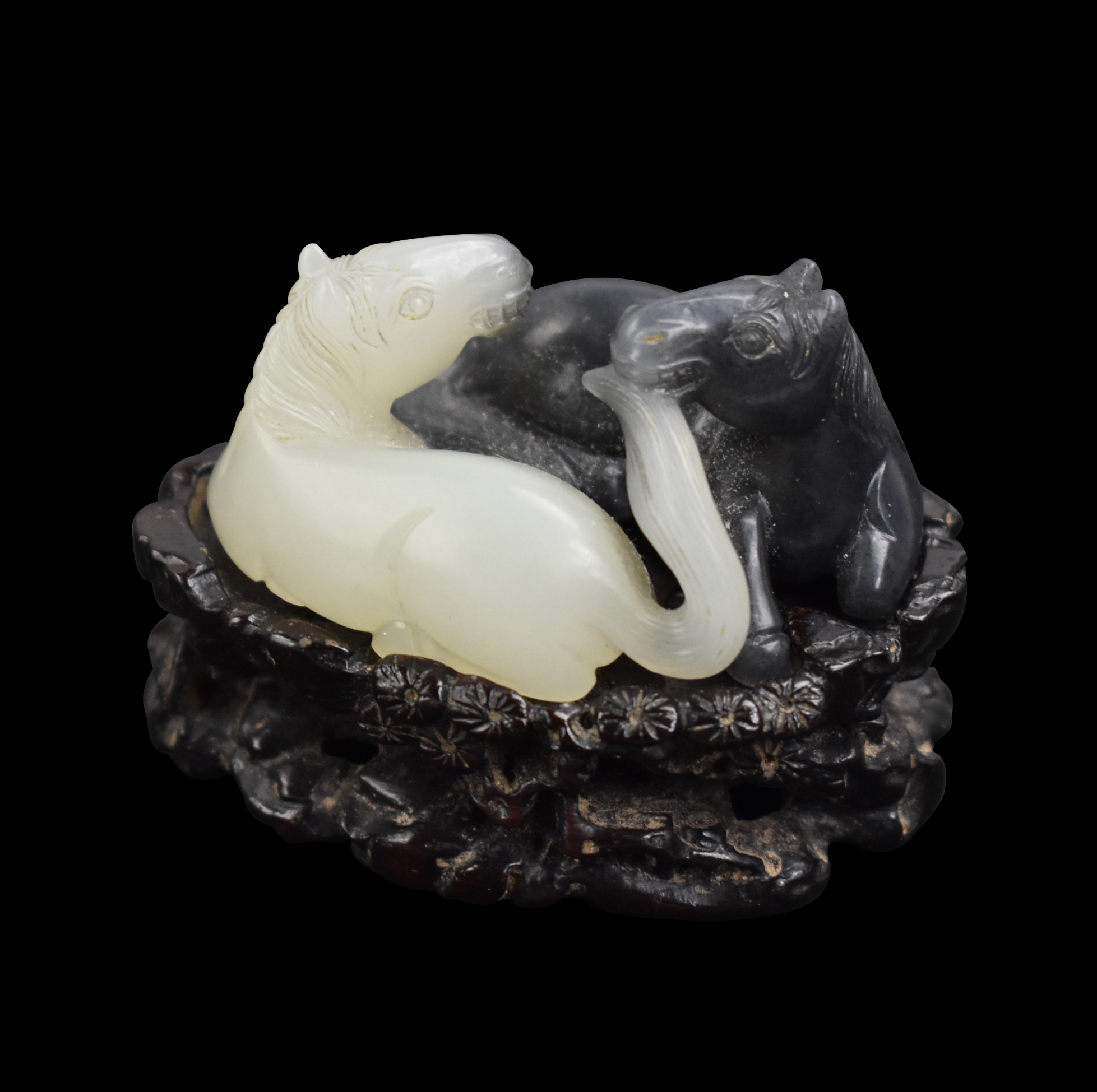 CHINESE WHITE & GREY JADE HORSE CARVING,