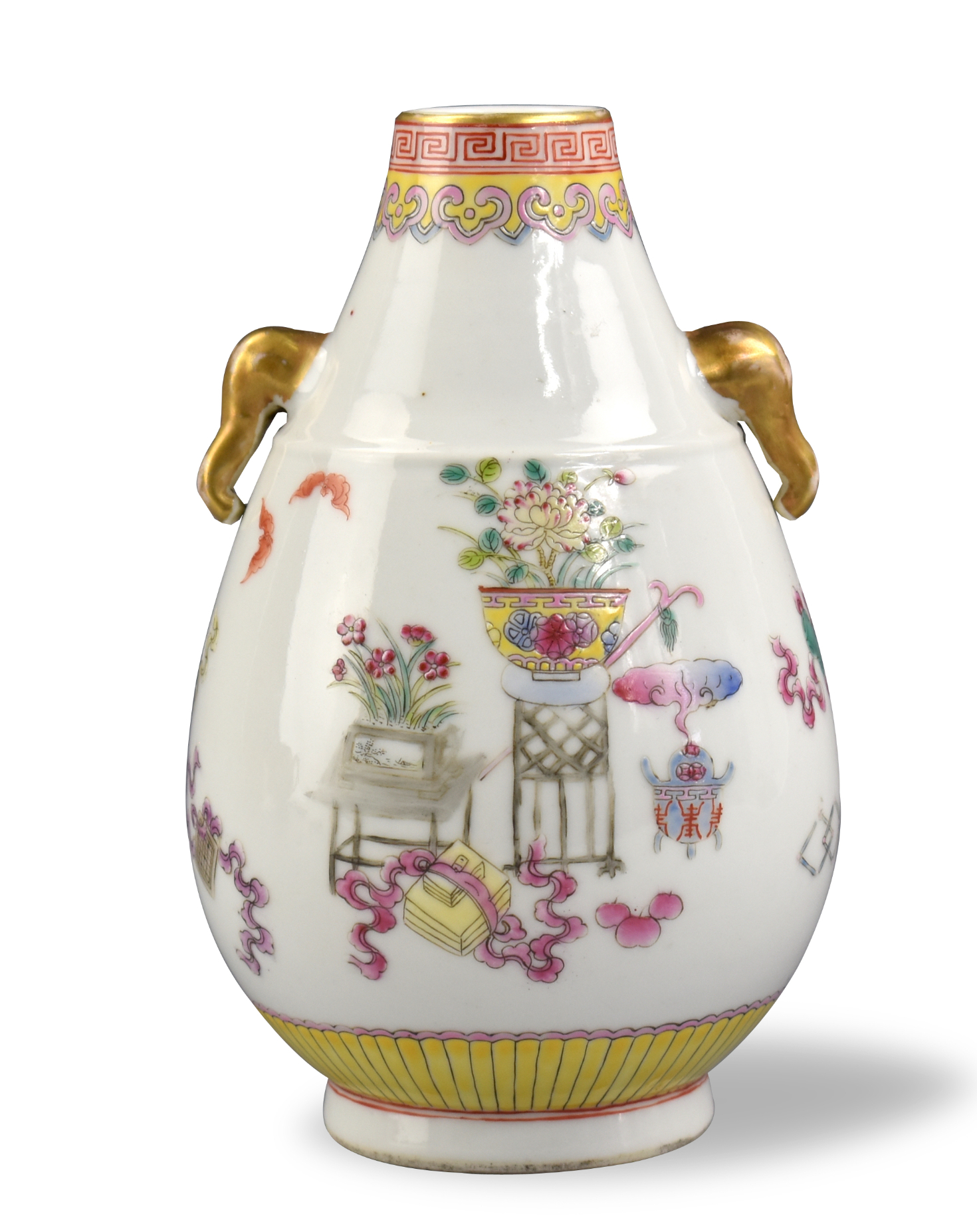 CHINESE FAMILLE ROSE FLORAL VASE  3cf8f0