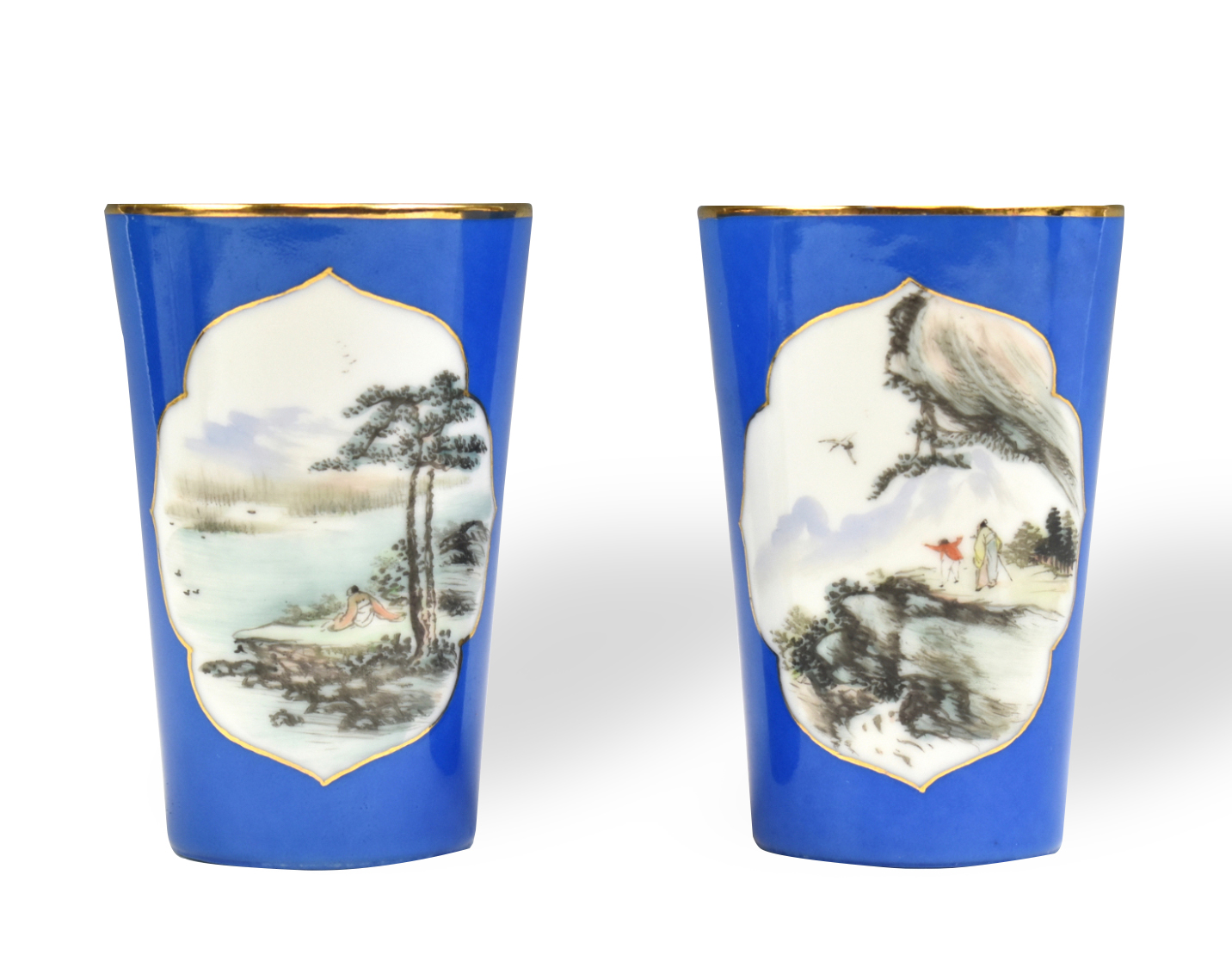 PAIR OF CHINESE ENAMELED CUPS,