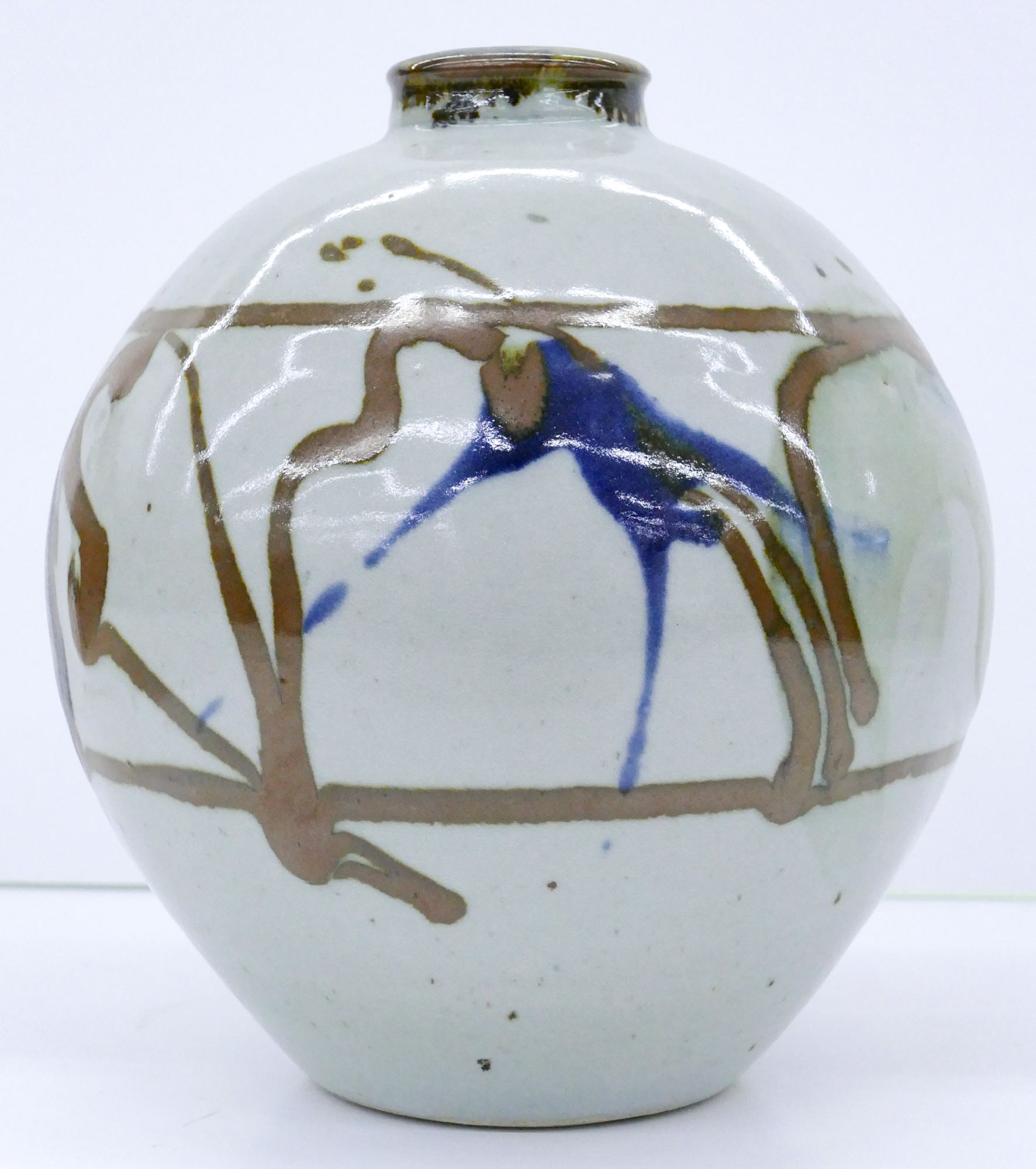 Gerald Newcomb Studio Pottery Vase