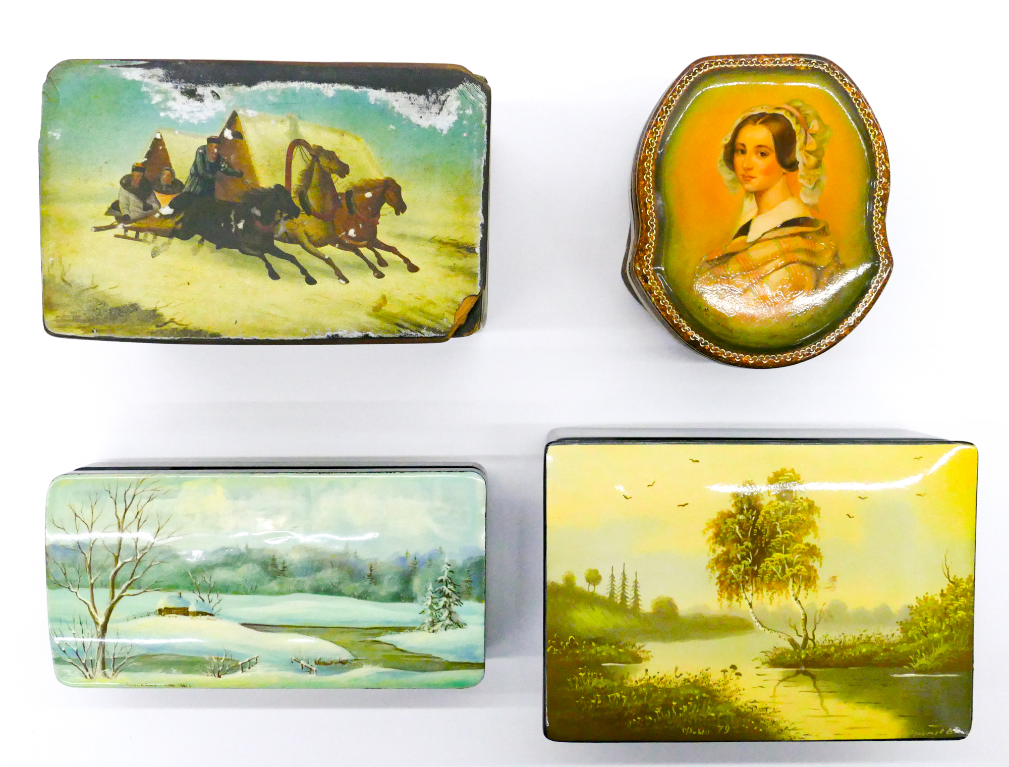 Box 4pc Old Russian Lacquered Larger 3cfd07