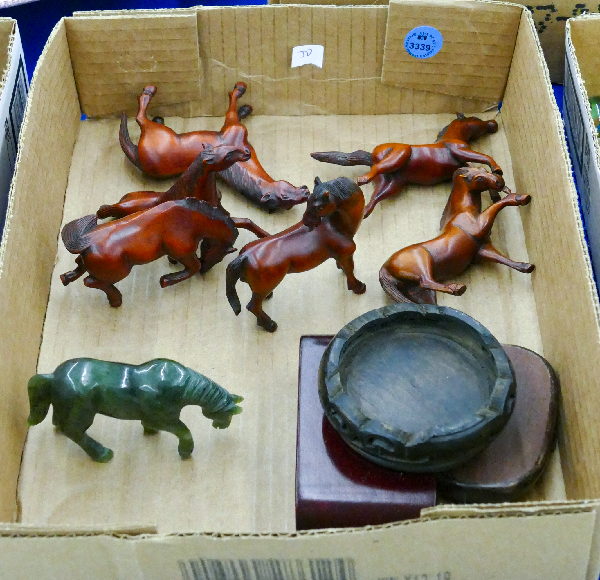 Box Chinese Carved Miniature Horses 3cfe4f