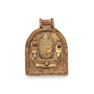 A Phoenician Gold Pendant with