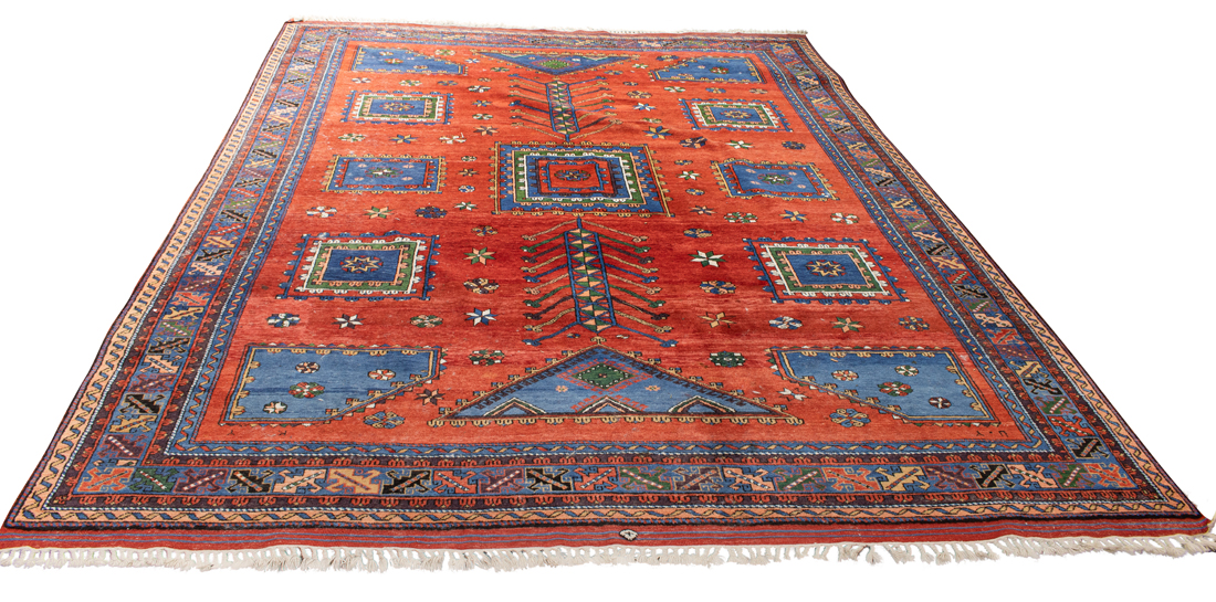 A TURKISH CARPET A Turkish carpet  3ce214