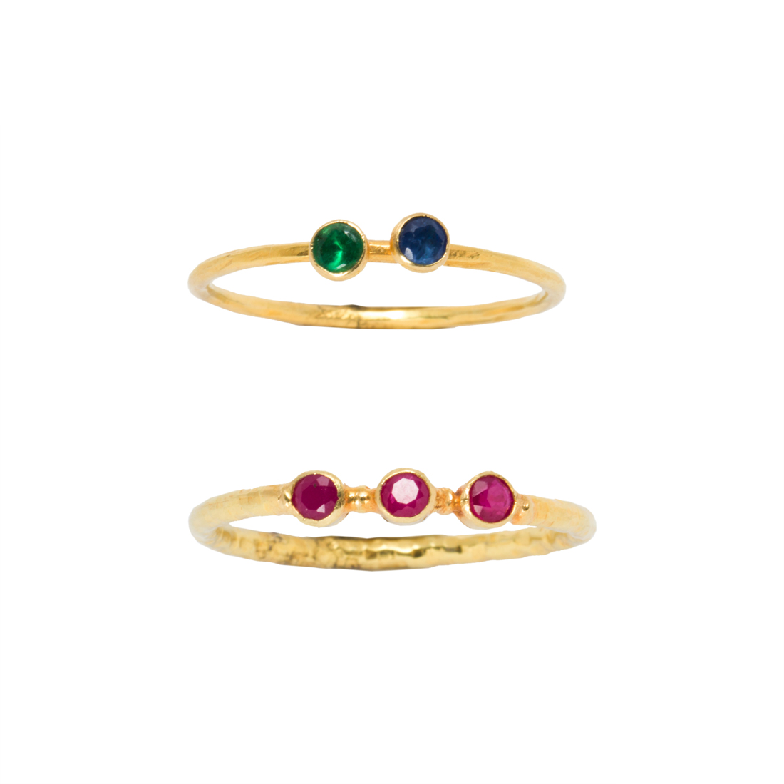 TWO GEMSTONE AND 18K GOLD RINGS 3ce25e