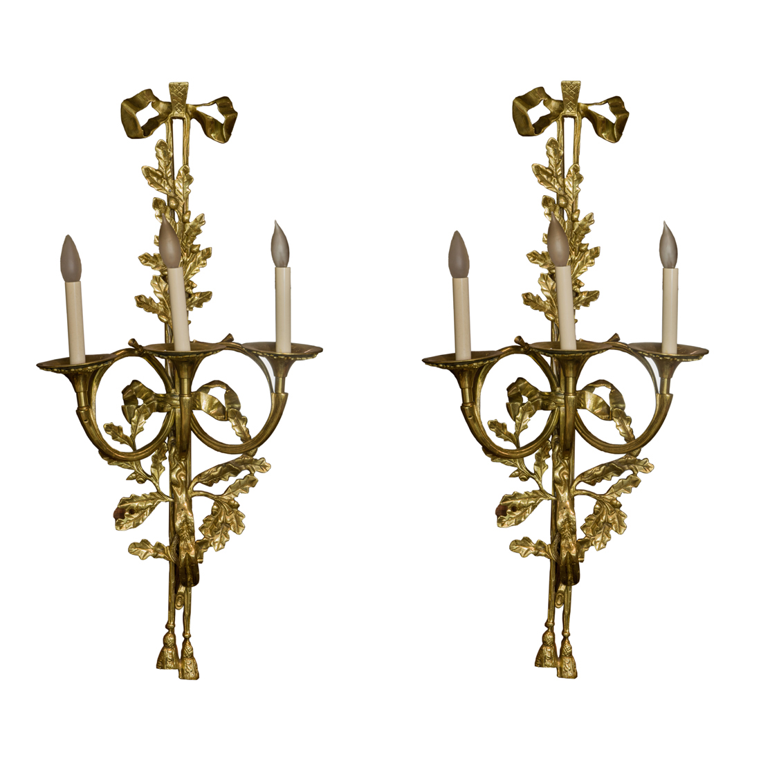 A PAIR OF LOUIS XVI STYLE GILT