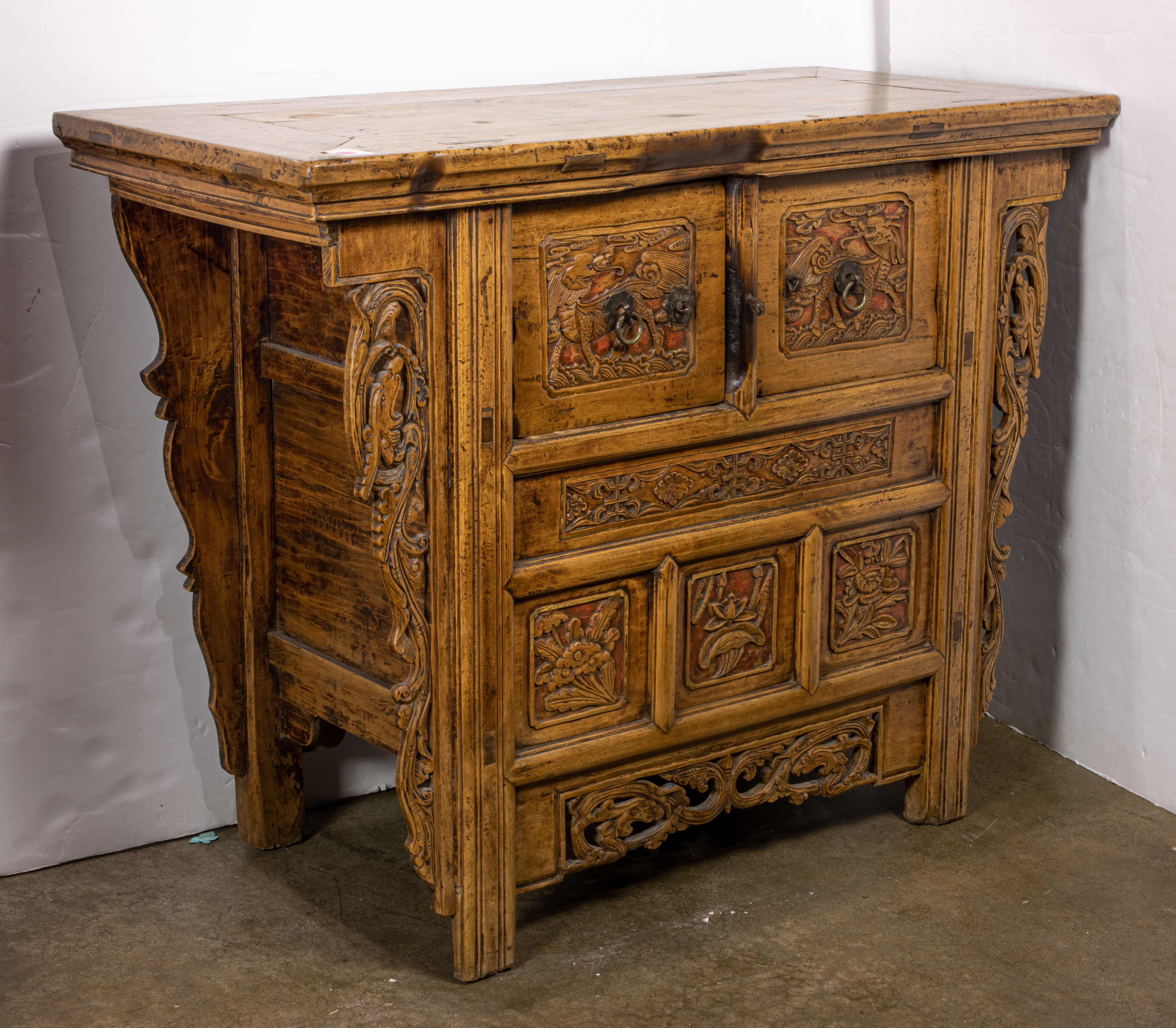 CHINESE WOOD CABINET Chinese wood 3ce4b1