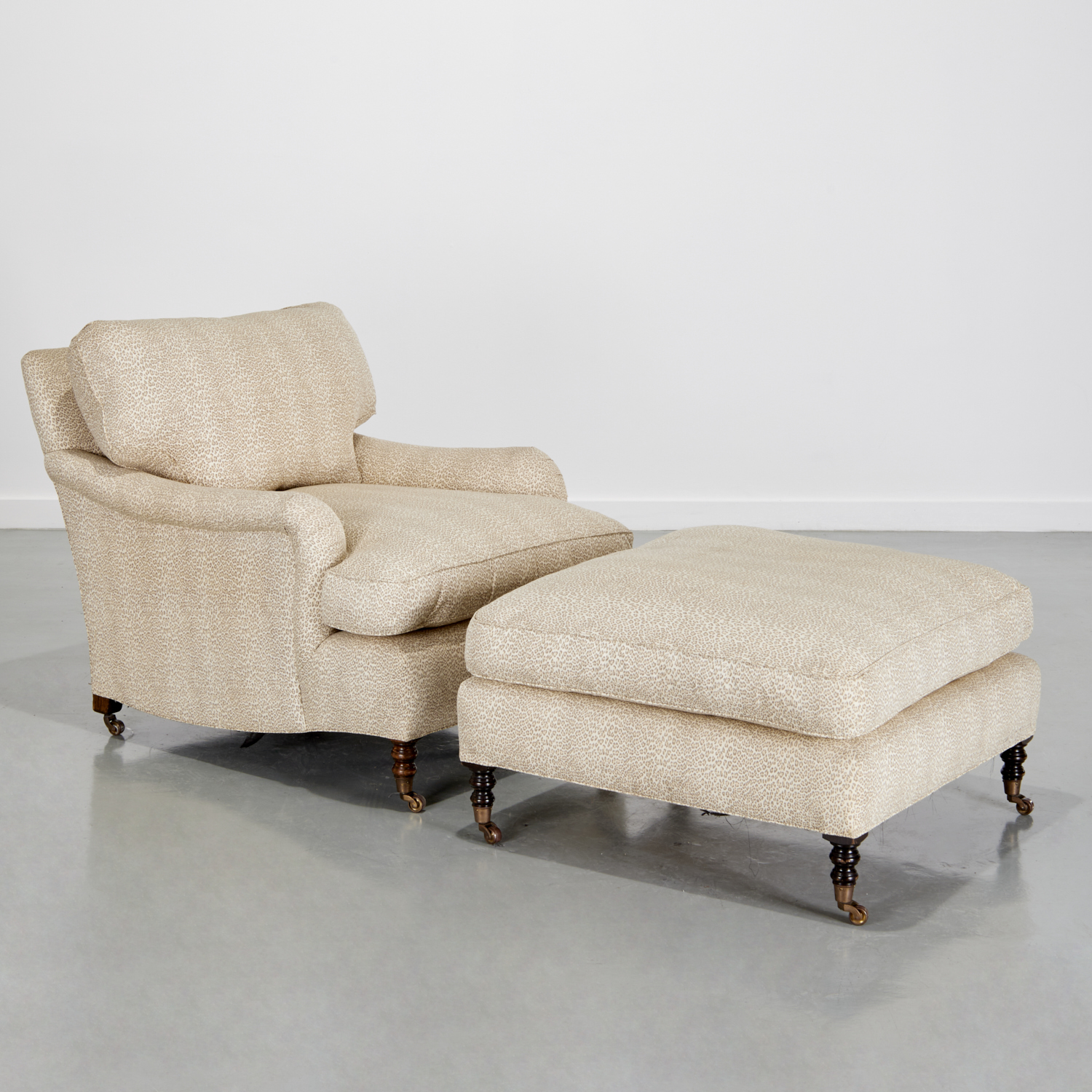 GEORGE SMITH ATTRIB LOUNGE CHAIR 3ce5d2