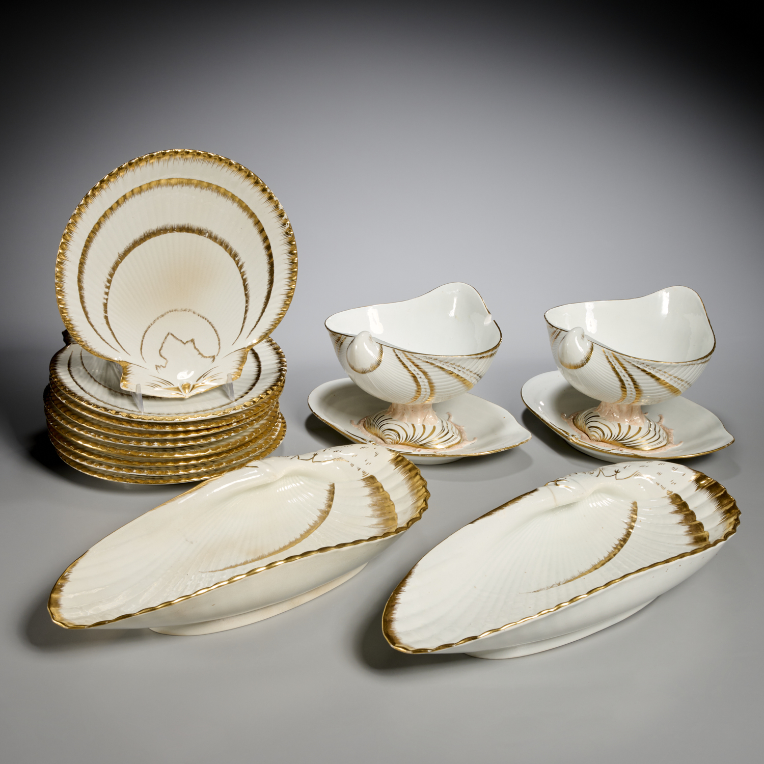 WEDGWOOD PEARLWARE 'SEASHELL' TABLE