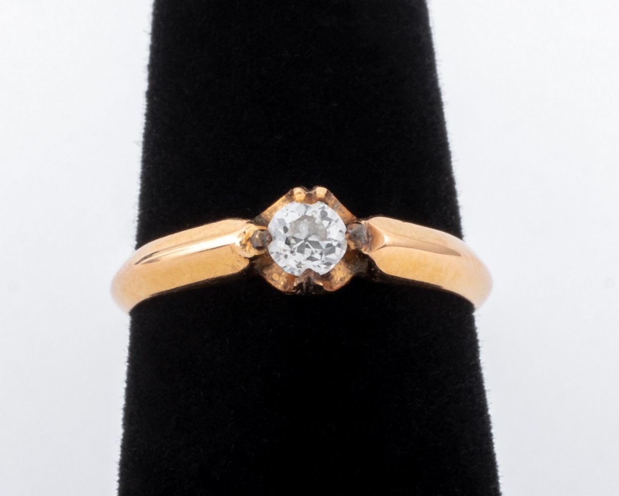 ANTIQUE 18K YELLOW GOLD DIAMOND