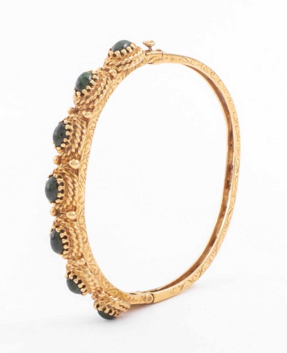 14K YELLOW GOLD BANGLE BRACELET