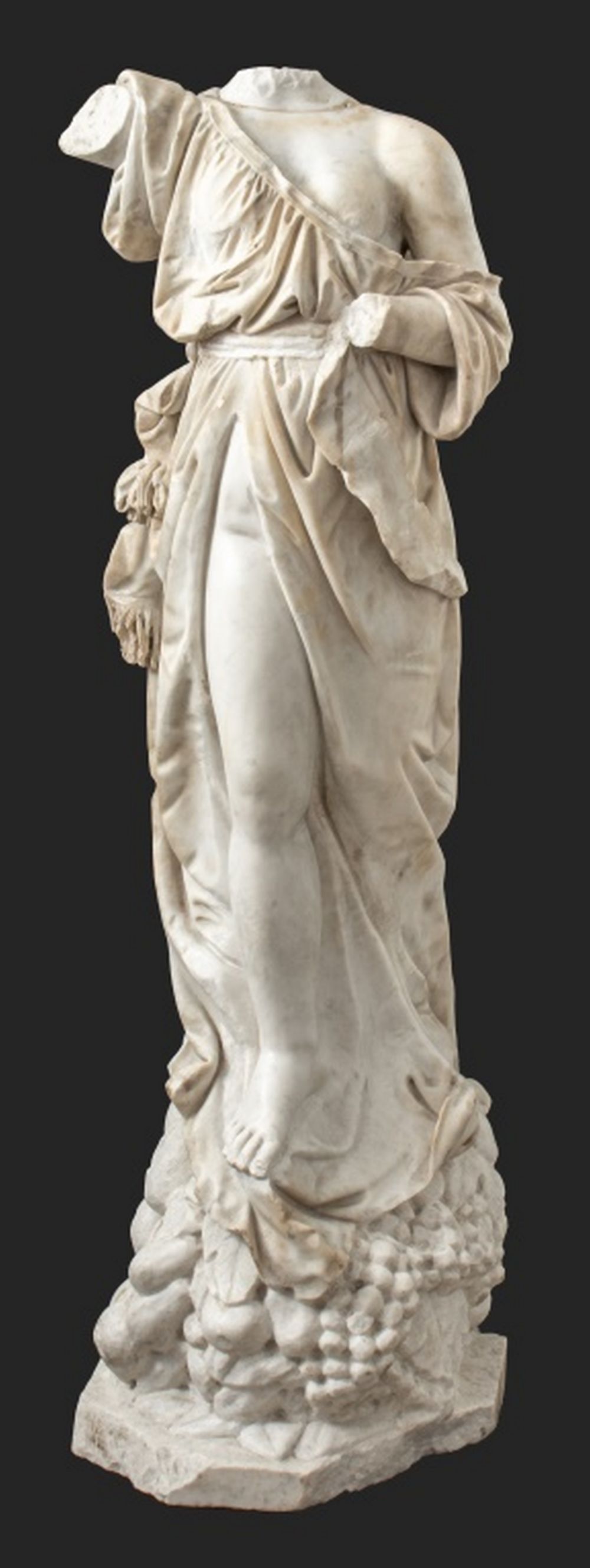 ITALIAN CERES MARBLE SCULPTURE  3cea4a