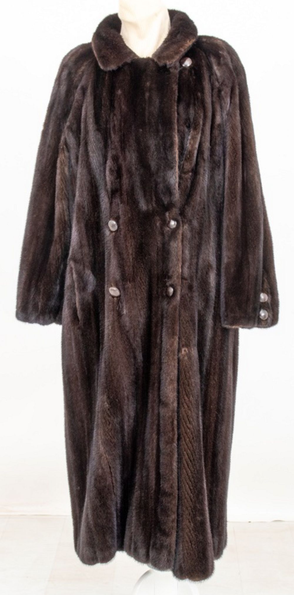 MINK DOUBLE-BREASTED FULL-LENGTH FUR