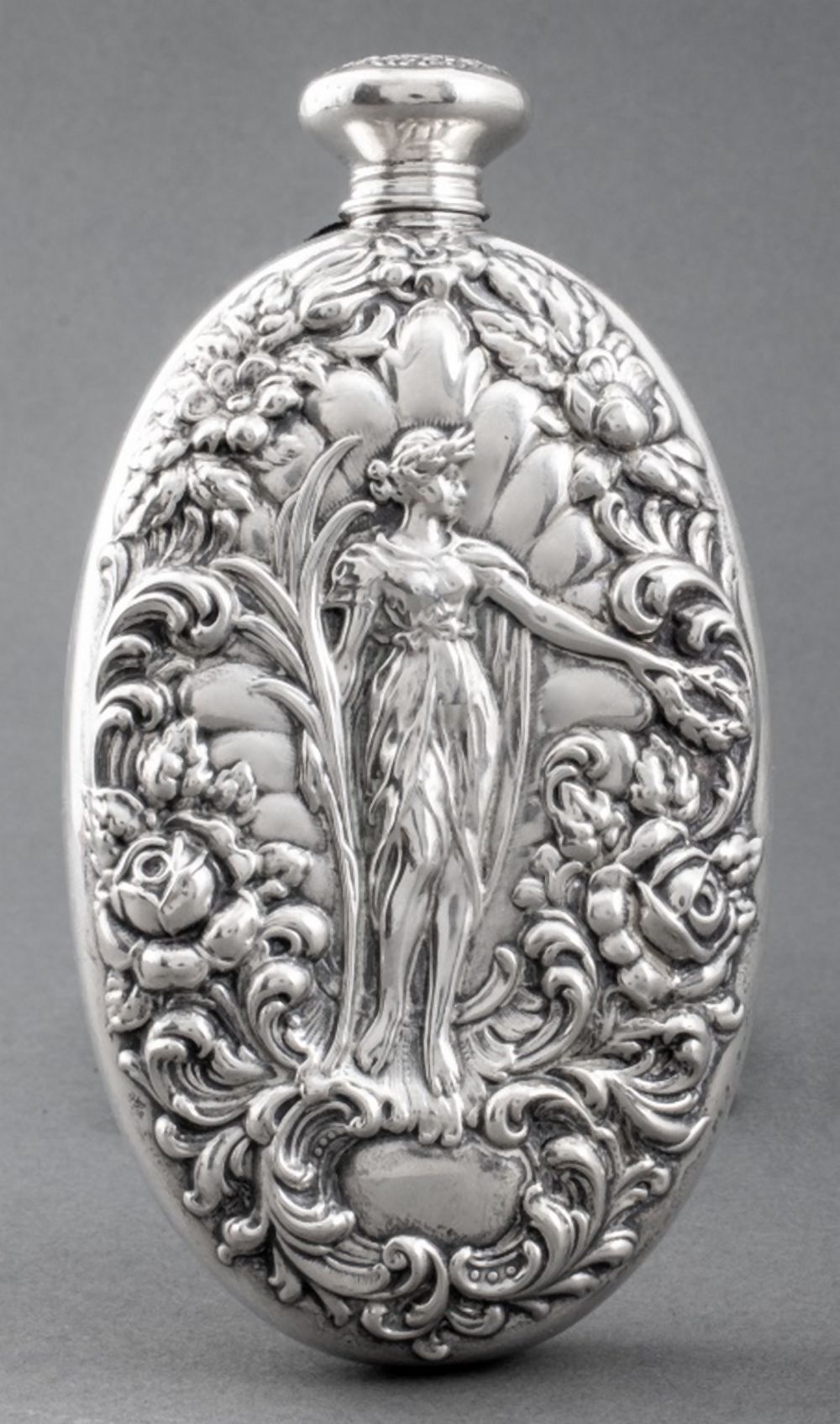 AMERICAN ART NOUVEAU STERLING REPOUSSE