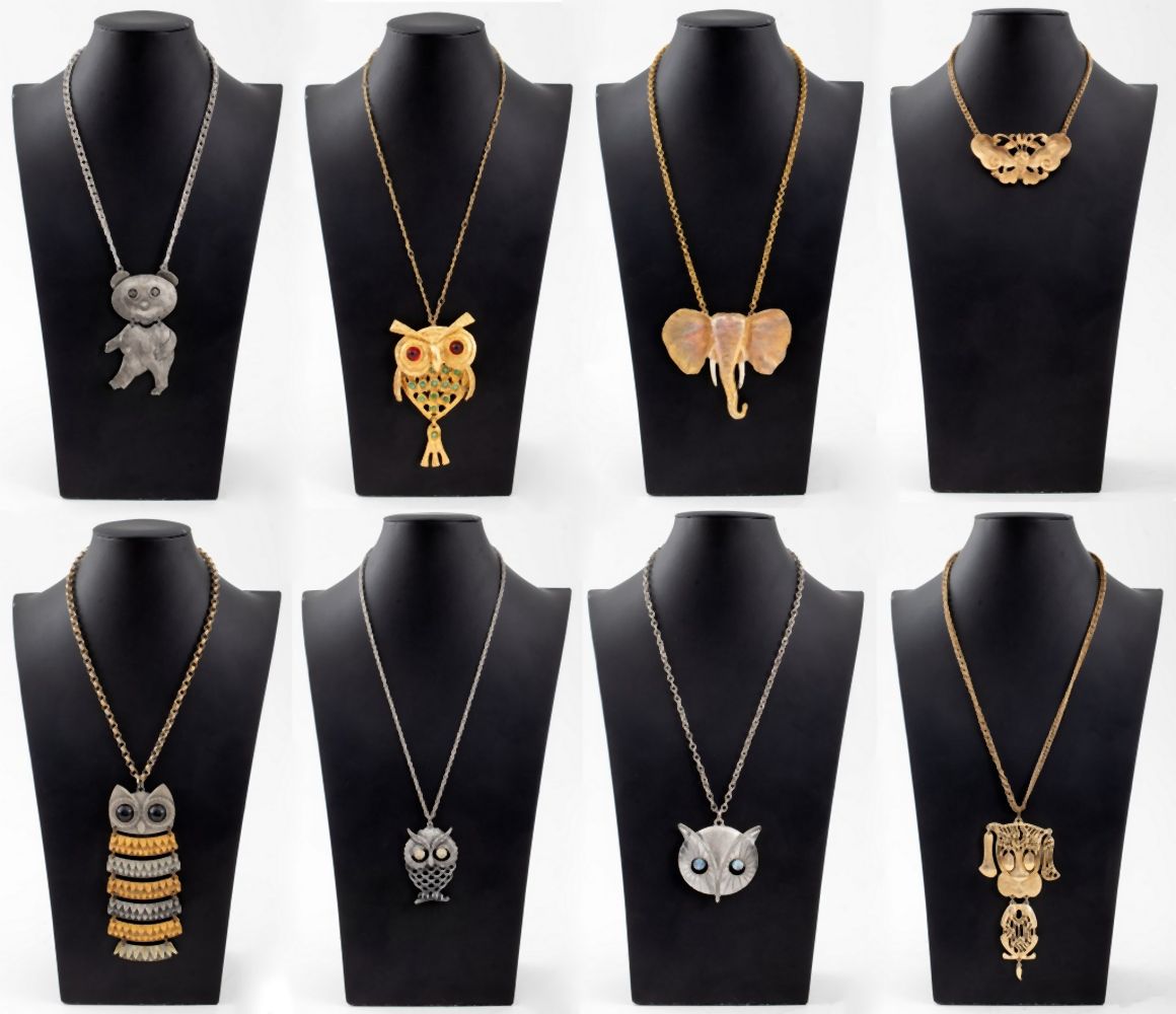 ANIMAL FORM COSTUME JEWELRY NECKLACES  3ceb4f