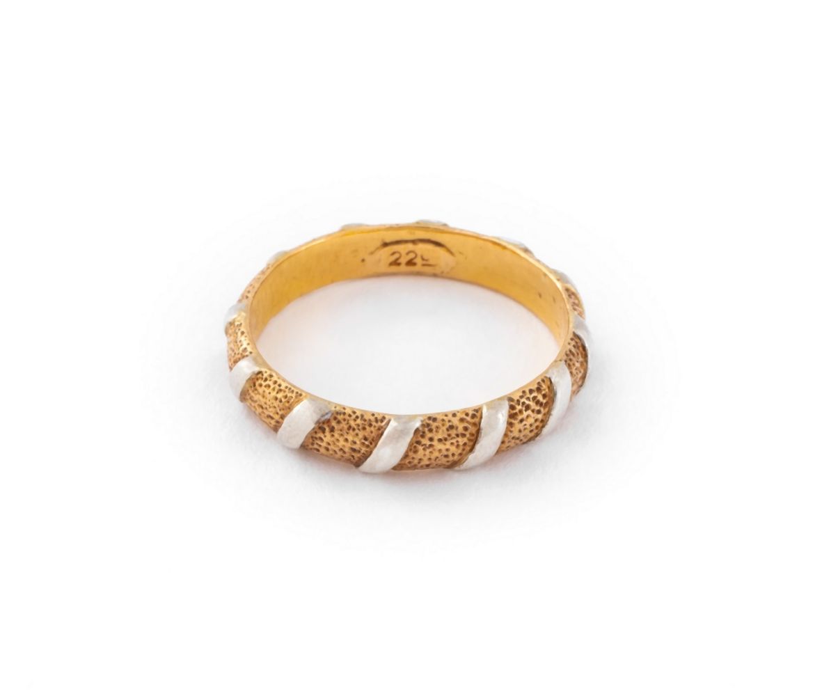 22K YELLOW GOLD 925 SILVER BAND