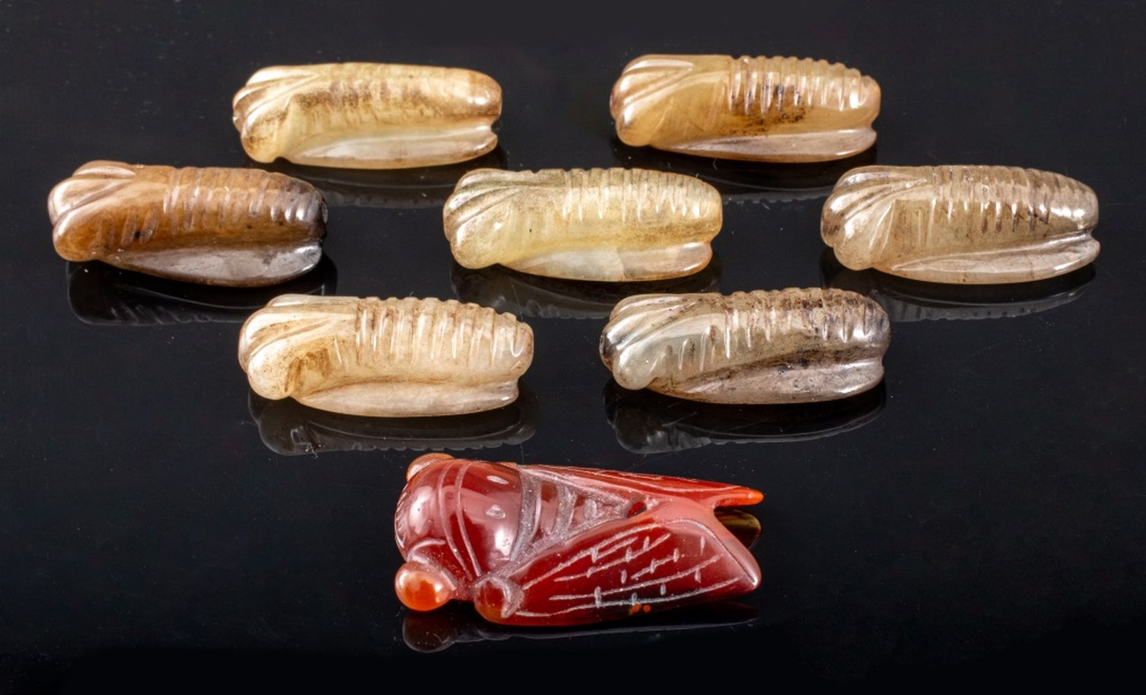 CHINESE JADE AGATE CICADA CARVINGS  3ced19