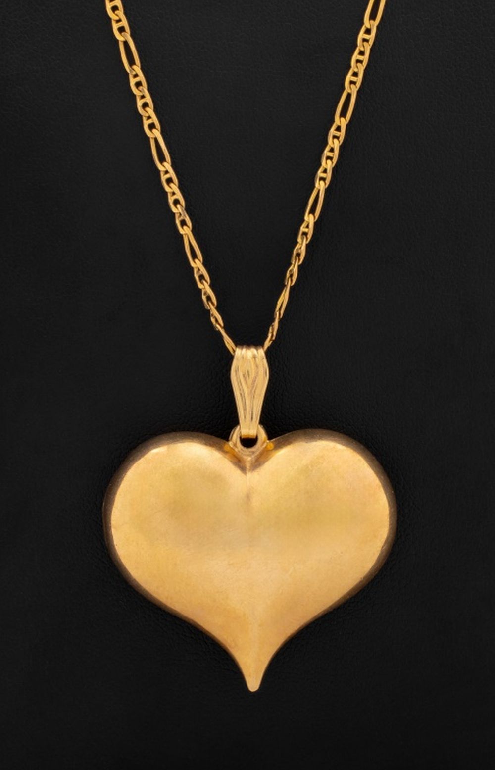 14K YELLOW GOLD HEART PENDANT NECKLACE