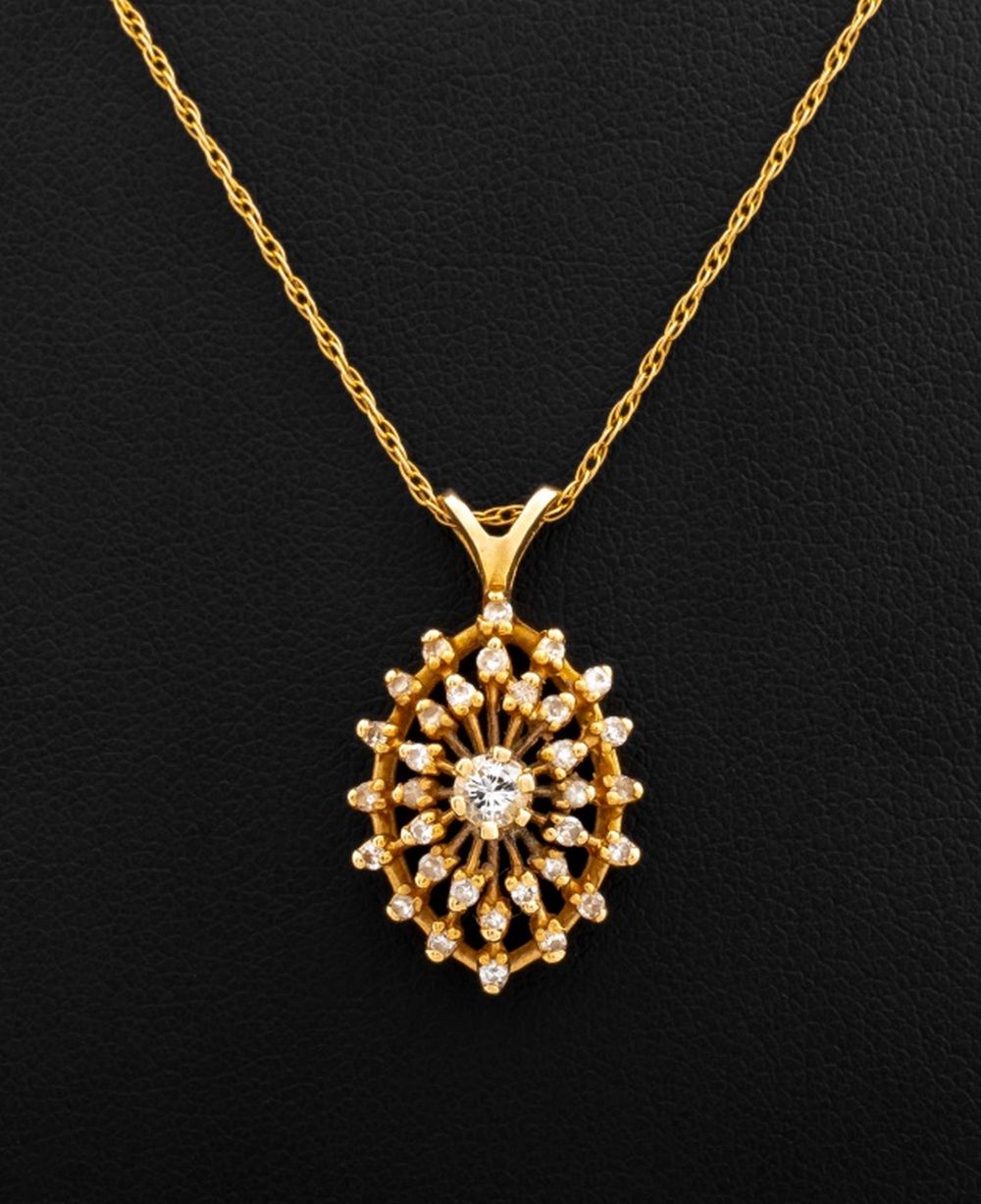 14K YELLOW GOLD DIAMOND PENDANT