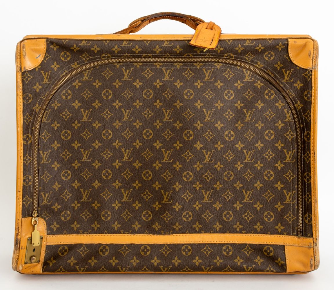 LOUIS VUITTON MONOGRAM CANVAS SUITCASE 3cee3e