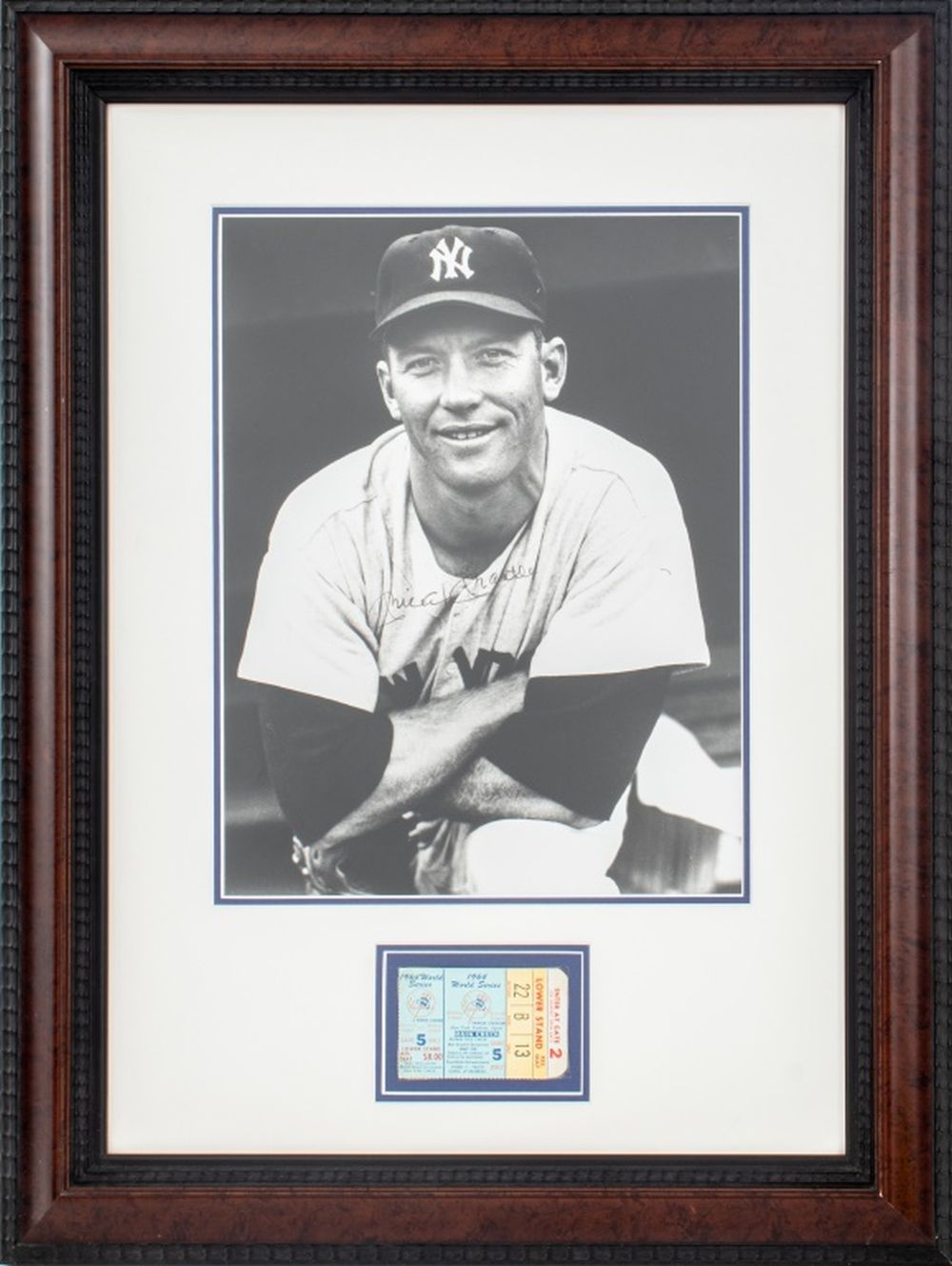 MICKEY MANTLE SIGNED PHOTO 64 3cee7c