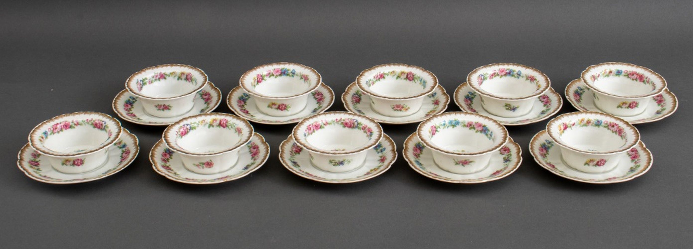 FRENCH LIMOGES PORCELAIN FINGER