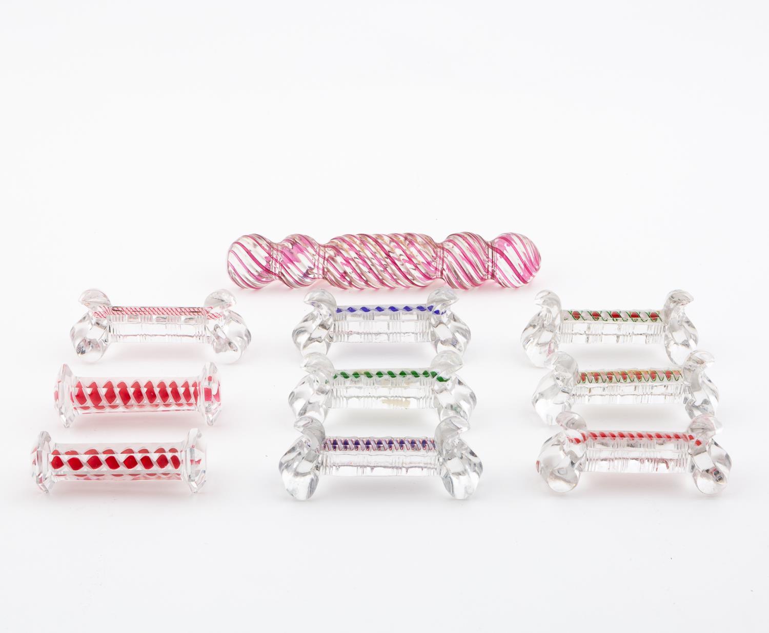 10 ART GLASS KNIFE RESTS, INCL.