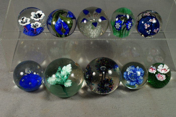 10 blown crystal paperweights,