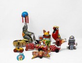 10 CHILD'S TOYS10 child's toys
