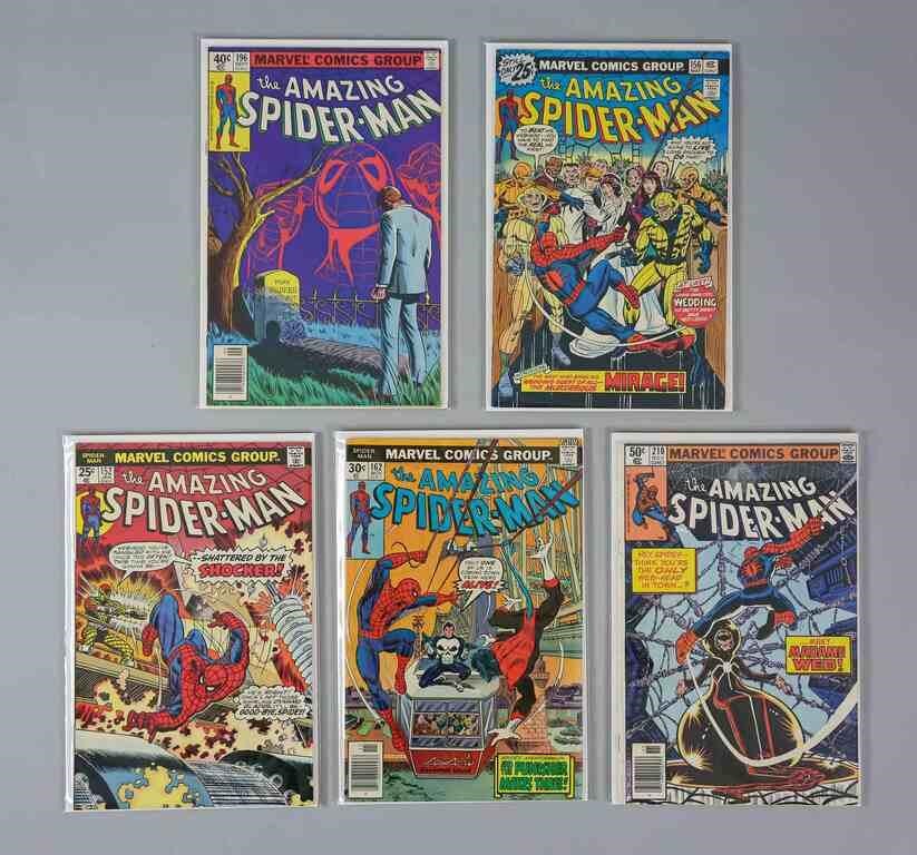 10 COMICS SPIDER-MAN 1ST MADAM