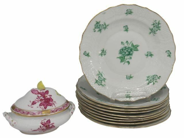 10) HEREND 'NANKING' PLATES,